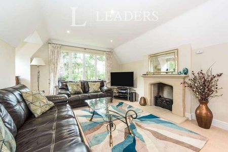 Old Avenue, Weybridge, KT13 - Photo 4