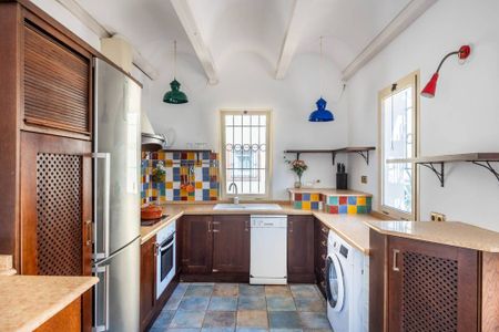 Luxury Flat for rent in Seville, Spain - Photo 2