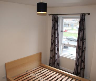 3 Bed Flat, Dumbarton Road, G14 - Photo 6