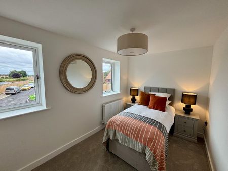 5 bedroom detached house to rent - Photo 4