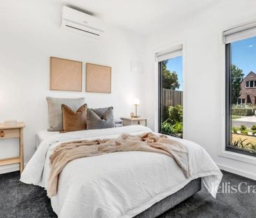 A Private, Light-Filled Townhome - Photo 1