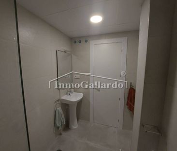 Piso de alquiler en Torre de Benagalbón - Photo 2