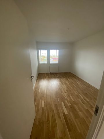 Gånglåtsvägen 33, Lindängen - Photo 3