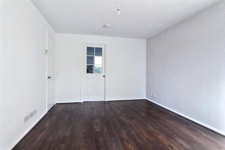 2 Bedroom House to let - Photo 3