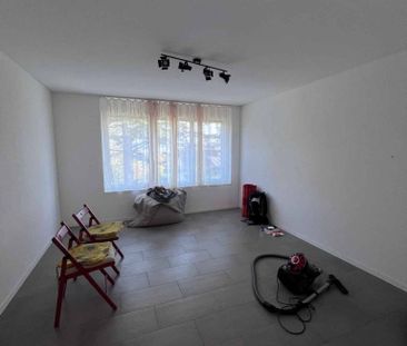 Studio au 1er étage à louer - Photo 1