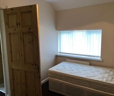 2 bedroom house to rent - Photo 3