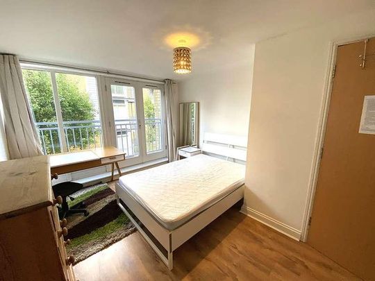 St Andrew`s Close, Canterbury, CT1 - Photo 1