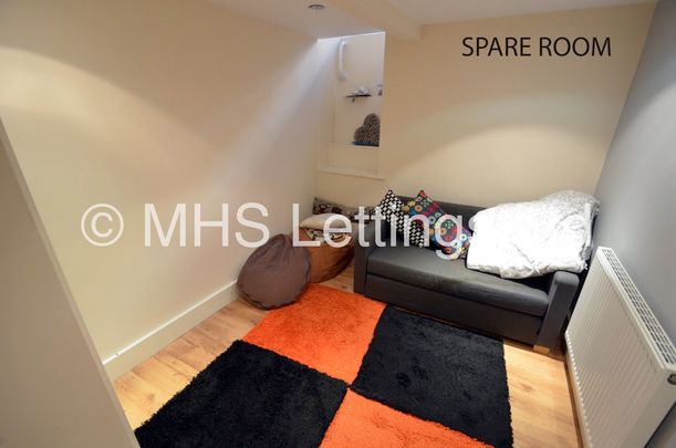 36 Hartley Grove, Leeds, LS6 2LD - Photo 1