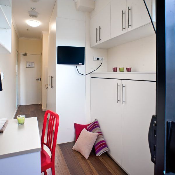 Partially furnished apartments - Photo 1