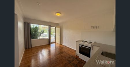 PLEASE DO NOT ATTEND THE PROPERTY. BOOK YOUR ONLINE VIDEO TOUR – SEE THE EASY 5 STEP PROCESS BELOW. Please Register To Receive Your Video Tour Link. - Photo 3