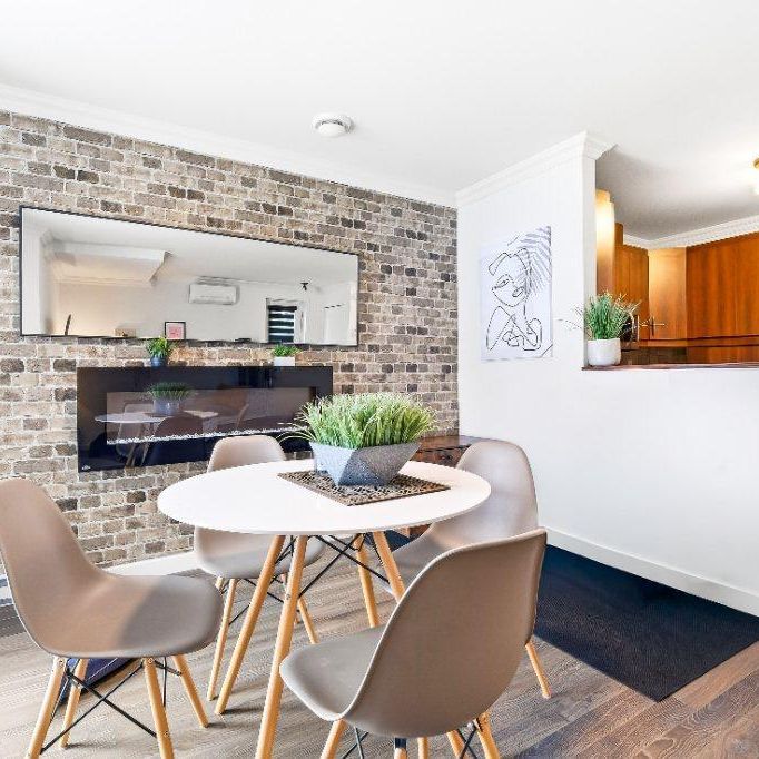 Condo 3 1/2 à Brossard avec électroménagers, 1 stationnement, Thermopompe mural, 1 Rangement et balcon extérieur - Photo 1