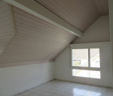 Schmucke 2.5 Zr. Dachwohnung mit Wintergarten - Photo 3