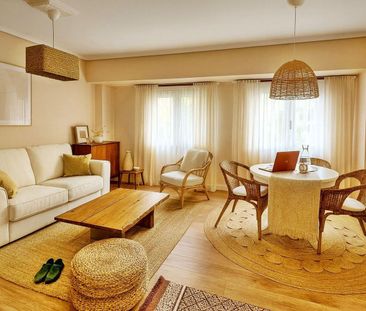 Alquiler de piso en Calle Vázquez de Mella - Photo 3