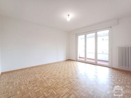 Dans un quartier calme, appartement de 3 pièces au 2ème étage - Photo 2