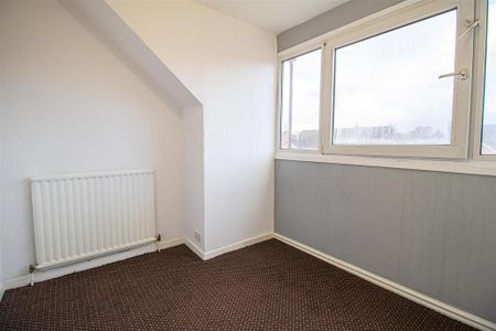 3 bedroom detached house to rent - Photo 5