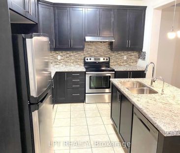 For Lease - 35 Humberstone Crescent, Brampton, Ontario - Photo 5