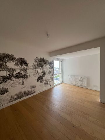 Location Appartement 5 pièces 104m² RENNES 35000 - Photo 2