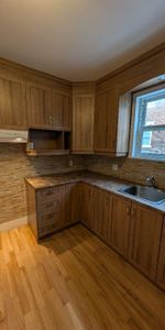 ✨ Magnifique 3 Chambre avec cachet – St-Sacrement – 1395$/mois (Internet & Stationnement inclus) ✨ - Photo 3