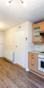 Charlton Church Lane, Charlton, SE7, London - Photo 4