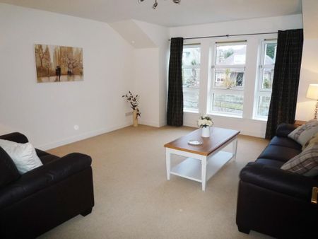 2 bedroom flat to rent - Photo 3