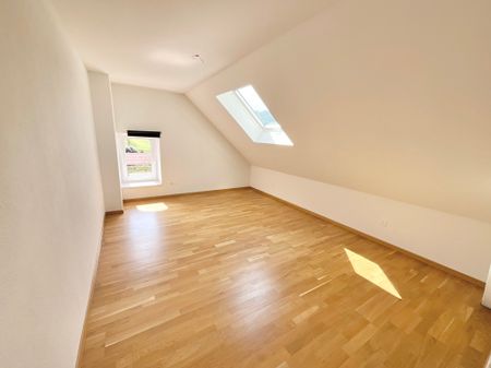 Appartement de 3 pièces au 3ᵉ et dernier étage – balcon plein sud et grand extérieur commun - Foto 4