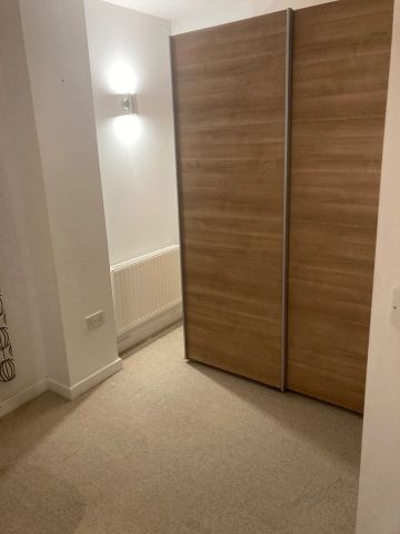 2 Bed Flat, Enfield Road, N1 - Photo 3