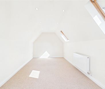 Hunt Cottages, Goring Lane, Mortimer, Reading, RG7 - Photo 4