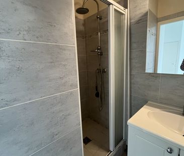 Location Appartement 3 pièces 61m² ORLEANS 45000 - Photo 3