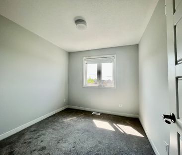 For Lease - 269 Ormiston Crescent, Barrhaven, Ontario - Photo 6