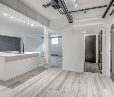 4855 Ch. Queen-Mary, #40B - Photo 3