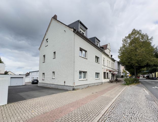 Großzügige 3-Zimmerwohnung mit Garage - Photo 1