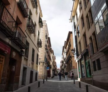 2-bedroom apartment for rent in Cortes, Madrid. - Foto 6