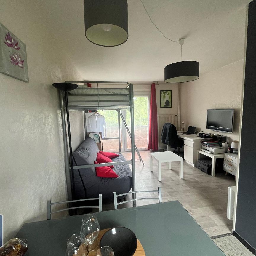 Location Appartement 1 pièce 28m² VANDOEUVRE LES NANCY 54500 - Photo 1