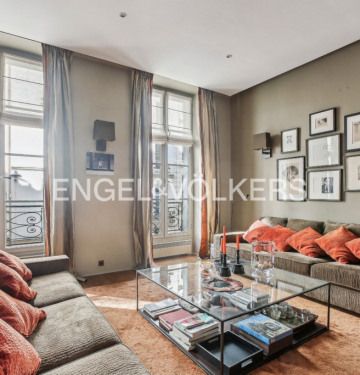 Appartement • Les Halles - Photo 2