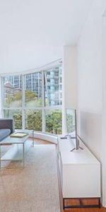 Chic One Bedroom in Downtown Vancouver- Coal Harbour - Photo 4