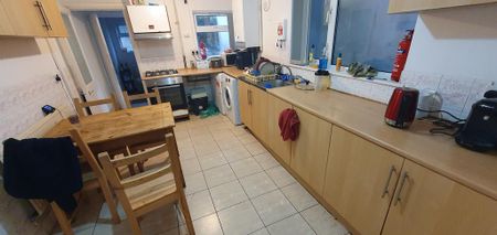 4 bedroom house to rent - Photo 5