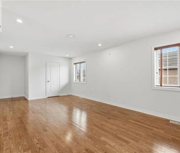 100 SPRINGSTEAD Avenue - Photo 3