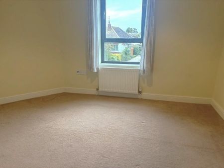 2 bedroom maisonette to rent - Photo 4