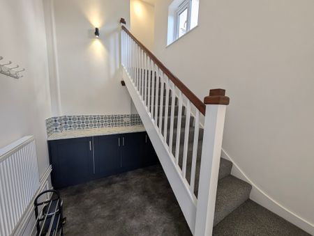 Chantry Road, Saxmundham, IP17 - Photo 3
