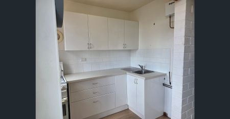 Apartment Living in the Heart of Perth! - Photo 2