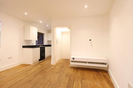 1 bedroom apartment to rent - Photo 2