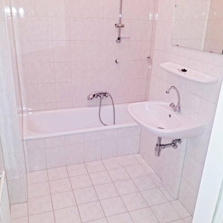 Charmante 2-Zimmerwohnung im Dachgeschoss - Photo 4