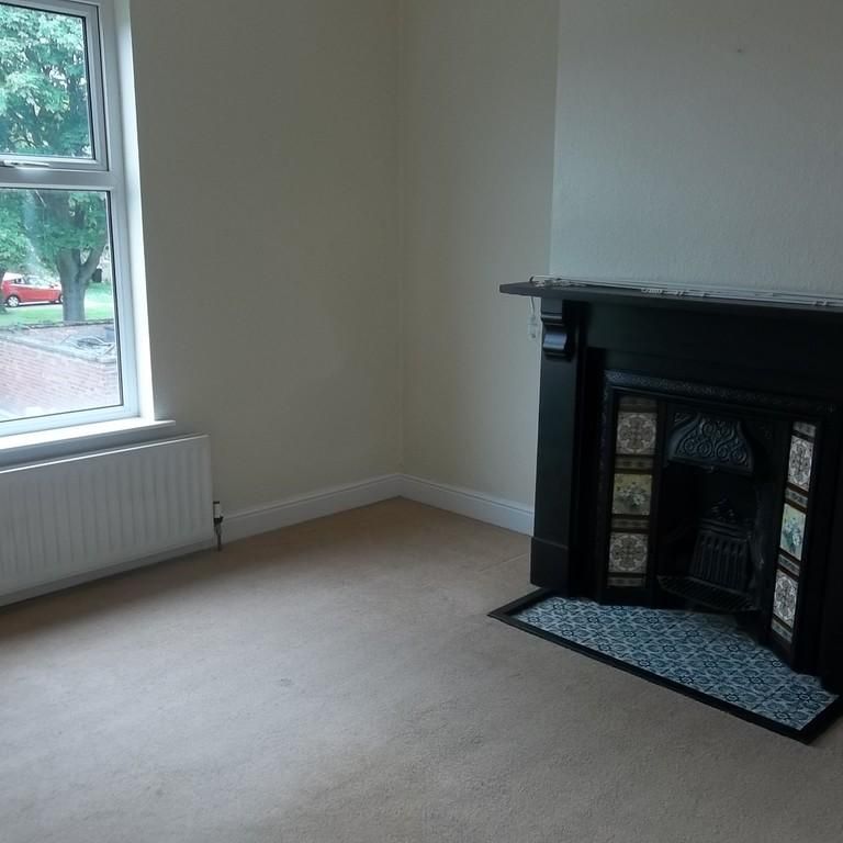 2 bedroom semi-detached house to rent - Photo 1
