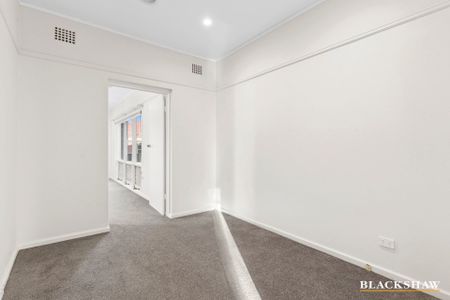 35 Mckinlay Street, Narrabundah ACT 2604 - House For Rent | Domain - Photo 5