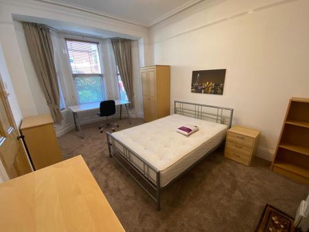 3 bedroom end of terrace house to rent - Photo 3