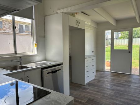Renovated 4 Bedroom Home - Photo 2