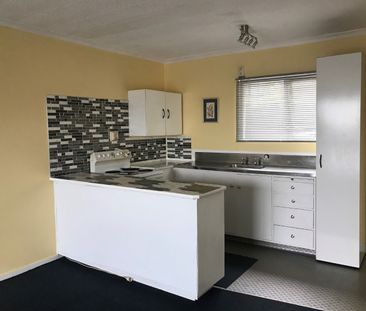 A lovely one bedroom unit on the second floor in a block of units l... - Photo 3