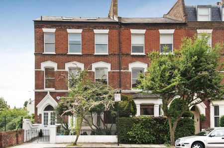 4 bedroom end of terrace house to rent - Photo 5