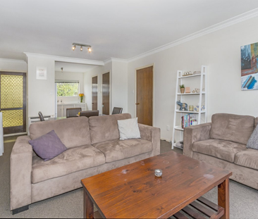 92 Neville Street, Spreydon - Photo 1