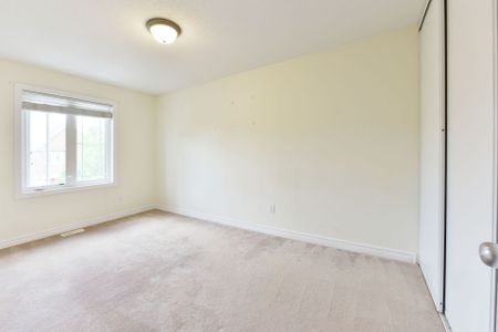 For Lease - 226 HUNTERBROOK Street, Kanata, Ontario - Photo 4